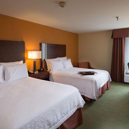 Hampton Inn Cornelia Extérieur photo