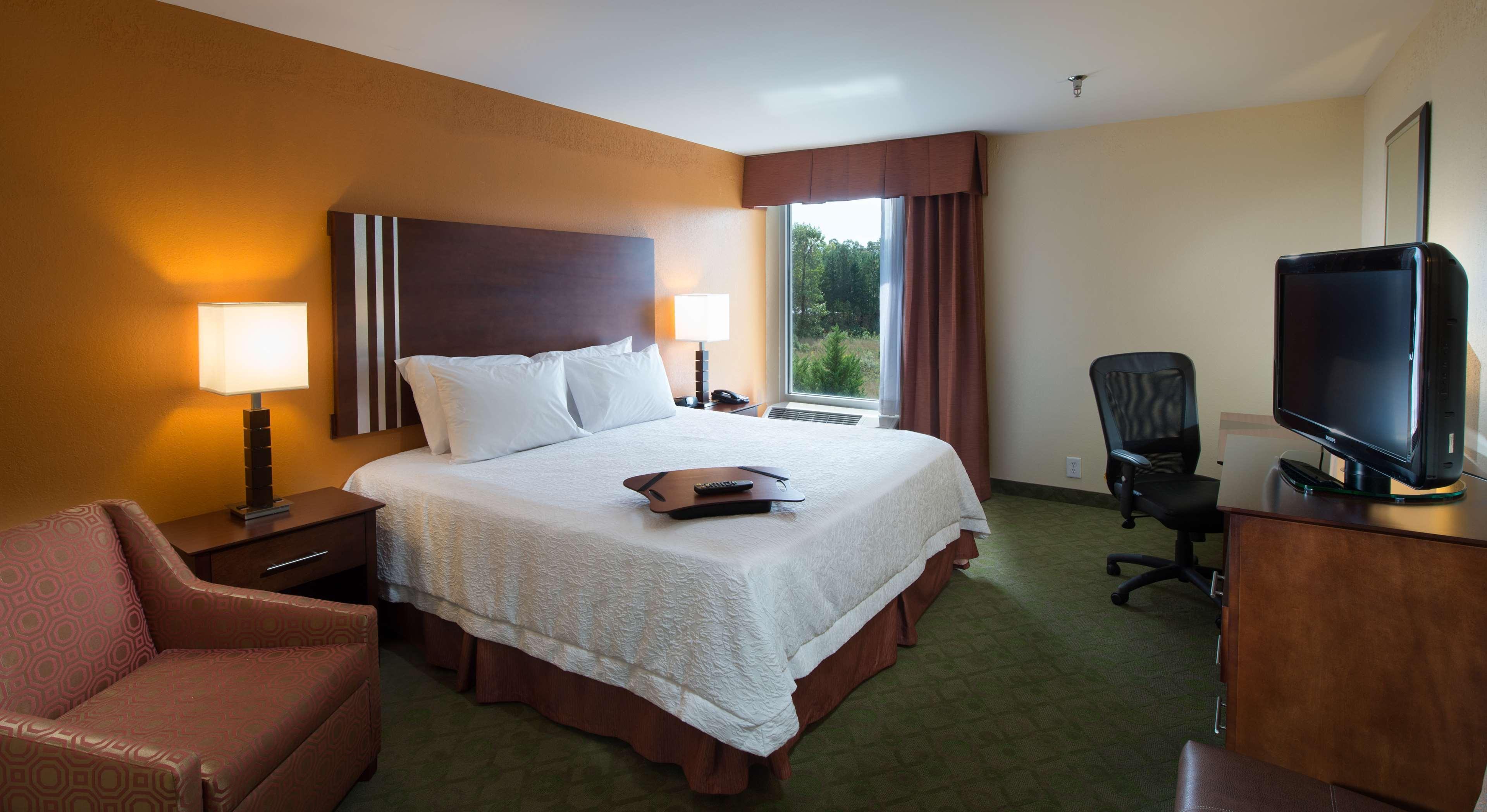 Hampton Inn Cornelia Extérieur photo