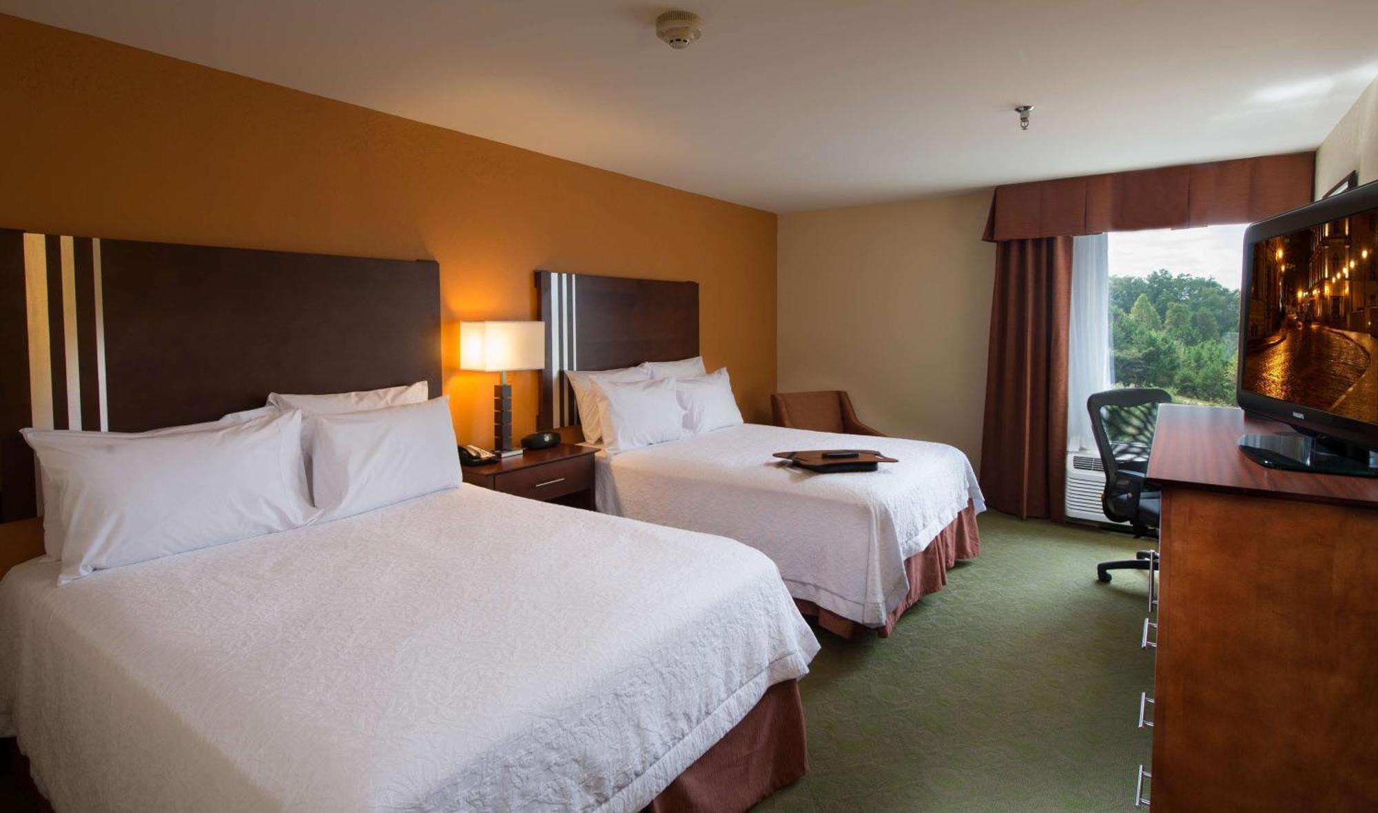 Hampton Inn Cornelia Extérieur photo